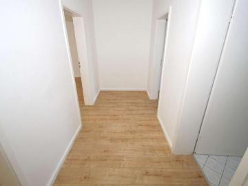 Etagenwohnung for sale in Ost - Balkon