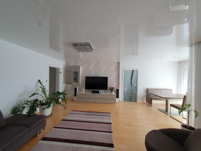 Zu Verkaufen 4 Schlafzimmer Wohnung Remseck Am Neckar Deutschland DS83342981