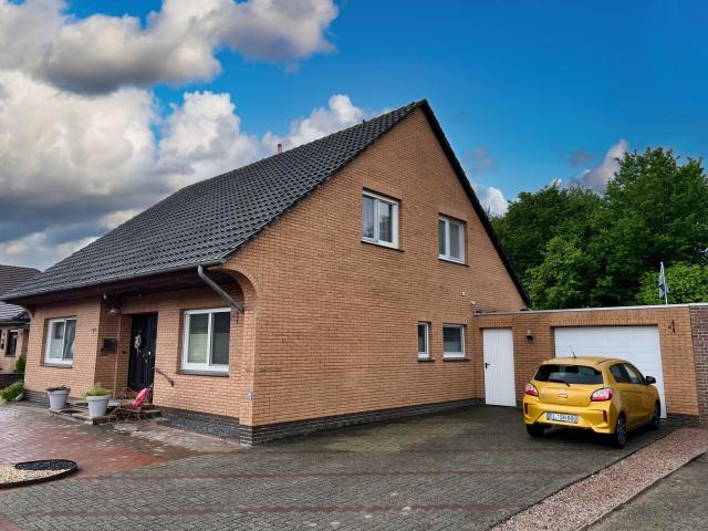 Zu Verkaufen 5 Schlafzimmer Haus Bockhorst Deutschland DS78106844