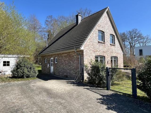 Zu Verkaufen 5 Schlafzimmer Haus Neuenkirchen Vörden Deutschland DS96613987