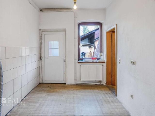 Zu Verkaufen 5 Schlafzimmer Haus Östringen Deutschland DS98466141