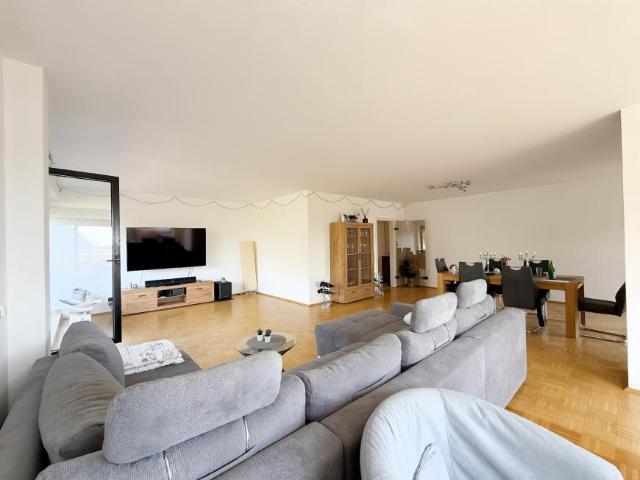 Zu Verkaufen 5 Schlafzimmer Wohnung Krefeld Deutschland DS96432252