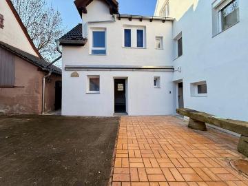 Zu Verkaufen 5 Schlafzimmer Villa Kirchheim Am Neckar Baden Württemberg DS98764588