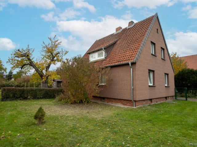 Zu Verkaufen 6 Schlafzimmer Haus Groß Lafferde Deutschland DS96557468