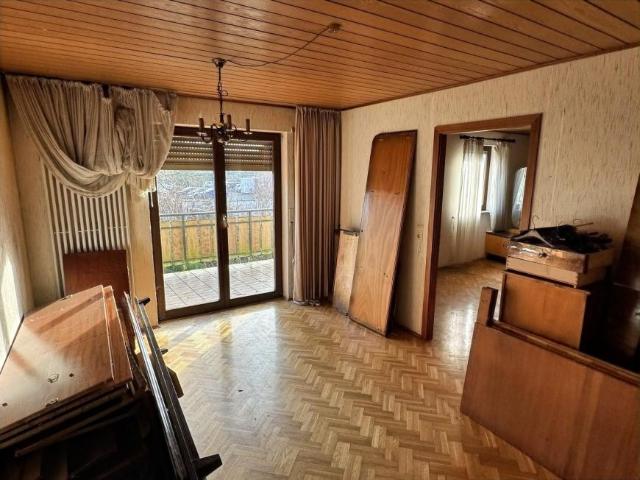 Zu Verkaufen 6 Schlafzimmer Haus Helmstadt Bargen Deutschland DS97906968