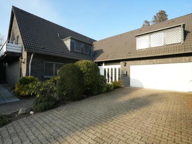 Zu Verkaufen 8 Schlafzimmer Haus Duisburg / Rahm Deutschland DS98568650