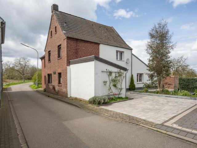 Zu Verkaufen 8 Schlafzimmer Haus Heinsberg, Rheinl Deutschland DS96275528