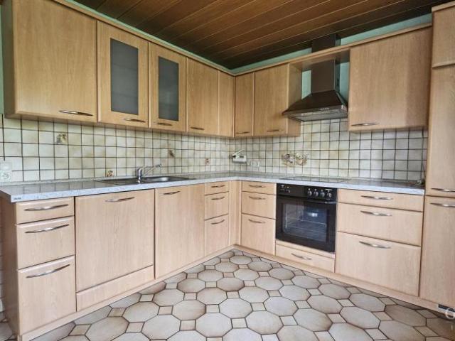 Zu Verkaufen 8 Schlafzimmer Haus Ichenhausen Deutschland DS94215422