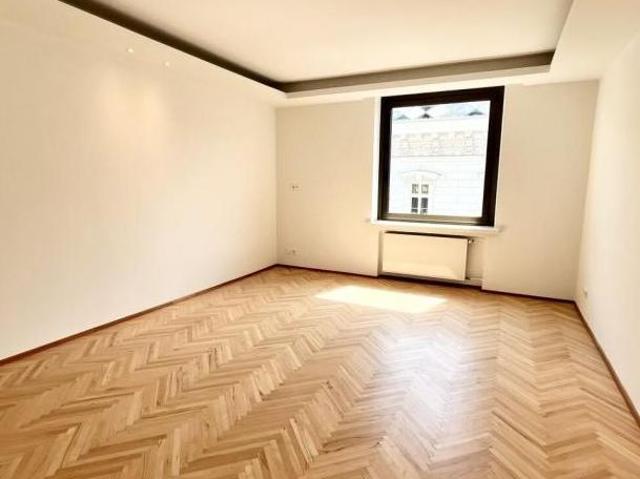 Zu Verkaufen 8 Schlafzimmer Haus Niederösterreich Niederösterreich DS103962824