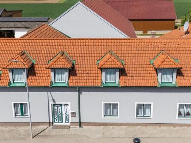 Zu Verkaufen 8 Schlafzimmer Haus Niederösterreich Niederösterreich DS103014405