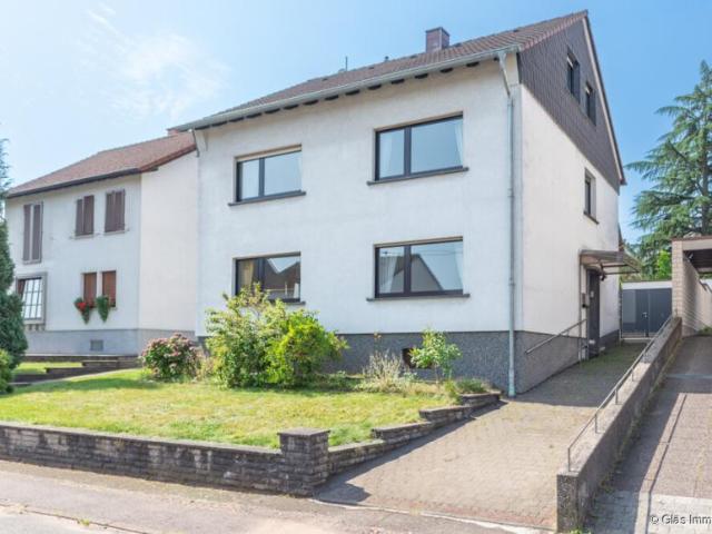 Zu Verkaufen 9 Schlafzimmer Haus Wadgassen Deutschland DS93696711