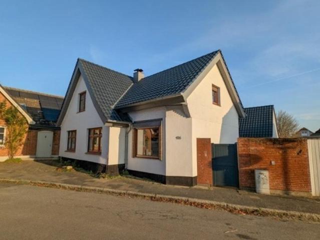 Zu Verkaufen 9 Schlafzimmer Haus Arnis Deutschland DS98363949