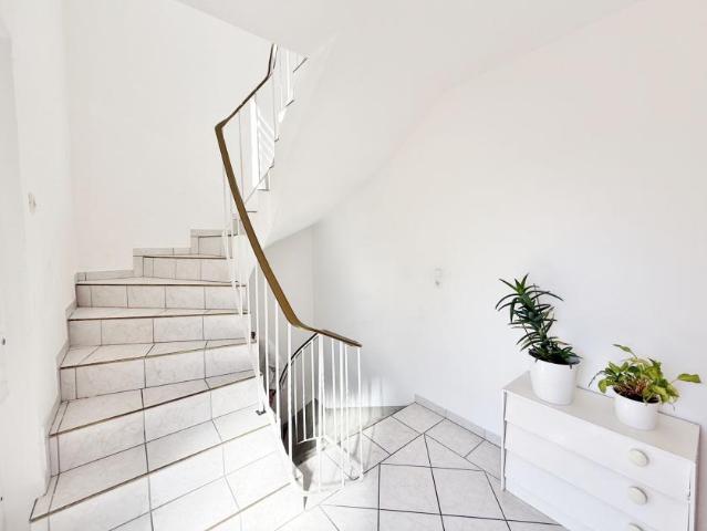 Zu Verkaufen 9 Schlafzimmer Haus Delmenhorst Deutschland DS96557764