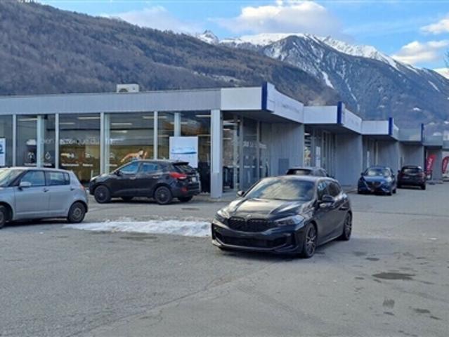 ZU VERKAUFEN GESCHÄFTSLOKAL FÜR INVESTOR MARTIGNY