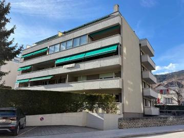 Zu verkaufen Drei Wohnungen auf derselben Etage Sierre