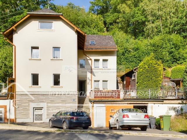Zu verkaufen: Freistehendes Einfamilienhaus für Großfamilien in Schirnding.]]>