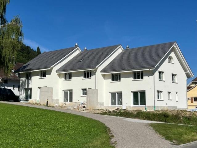 Zu verkaufen in 8362 Itaslen bei Balterswil, neues 5½ Zi. ECK EFH, an unverbaubarer Lage angrenzend an Landwirtschaftszone, mit Weitsicht auf Wiese !