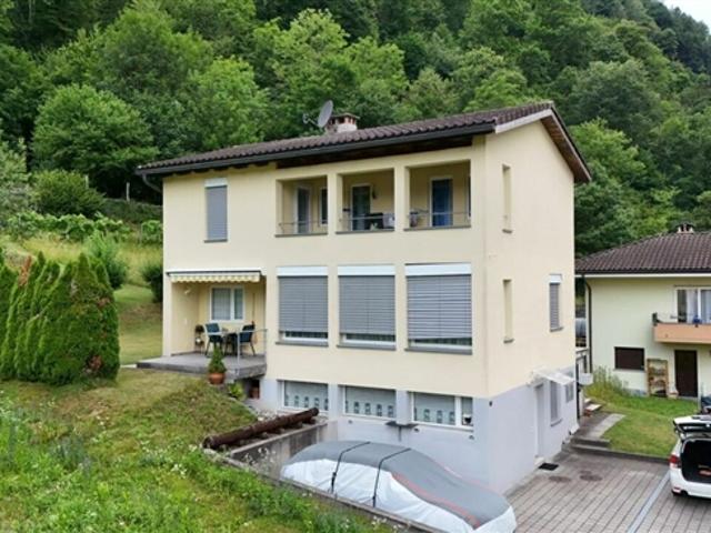 ZU VERKAUFEN IN MOGHEGNO Valle Maggia Einfamilienhaus an ruhiger Lage