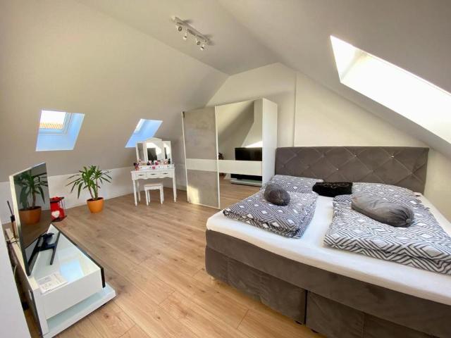 ZU VERKAUFEN: Modernisiertes Reihenmittelhaus in Weißenhorn