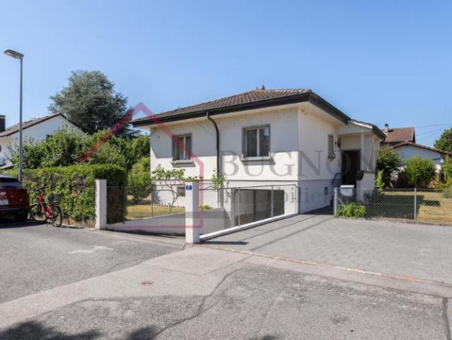 Zu verkaufen, Sanierungsbedürftiges Haus, 1530 Payerne, Réf 01 774