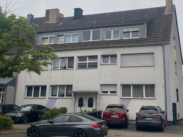 zu verkaufen. Sehr gute 7 Familienhaus