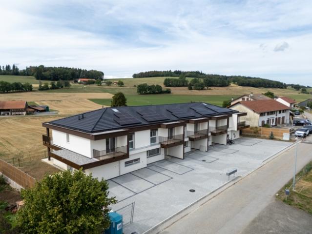 ZU VERKAUFEN – Wunderschöne moderne Villa in Villariaz