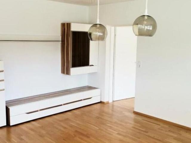 Zu Vermieten 3 Schlafzimmer Wohnung Tirol Tirol DS104108497