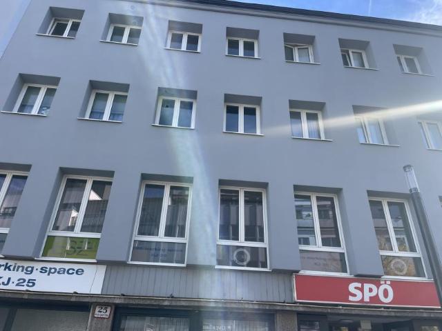 Zu Vermieten 3 Schlafzimmer Wohnung Wels AUT DS105718724
