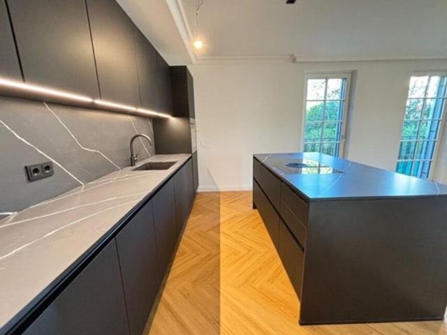 Zu Vermieten 3 Schlafzimmer Wohnung Wien Wien DS105545018