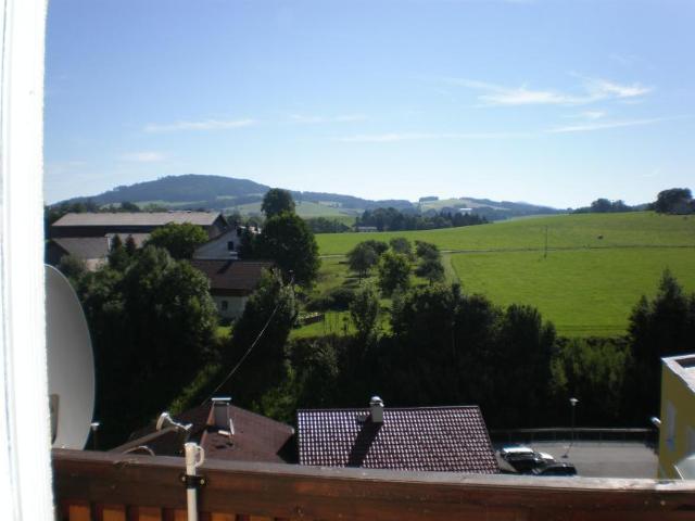 Zu Vermieten 3 Schlafzimmer Wohnung Neumarkt Am Wallersee AUT DLS102208302
