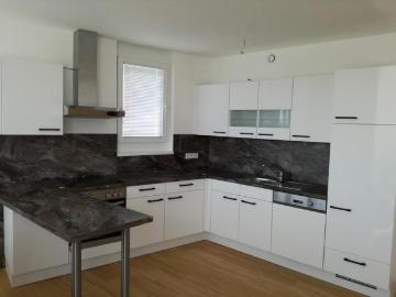 Zu Vermieten 3 Schlafzimmer Wohnung Schwechat AUT DS98453427