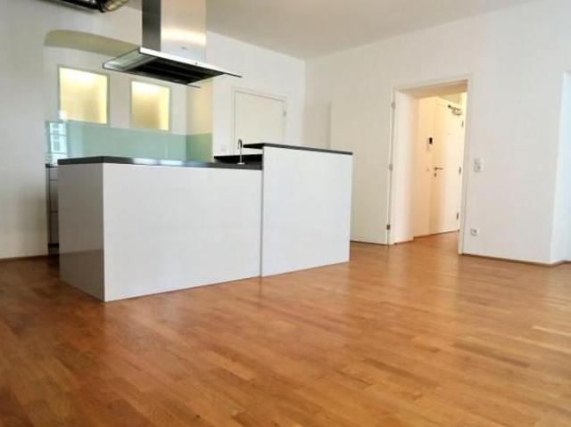 Zu Vermieten 3 Schlafzimmer Wohnung Salzburg Salzburg DS105605318