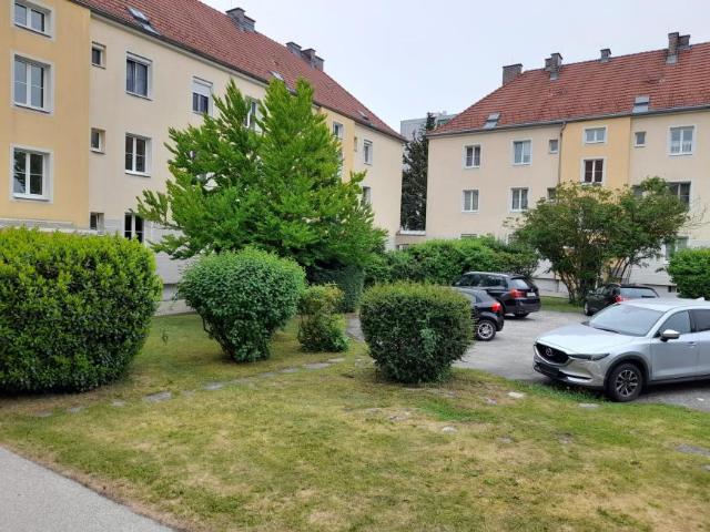 Zu Vermieten 3 Schlafzimmer Wohnung St. Pölten AUT DLS103545674