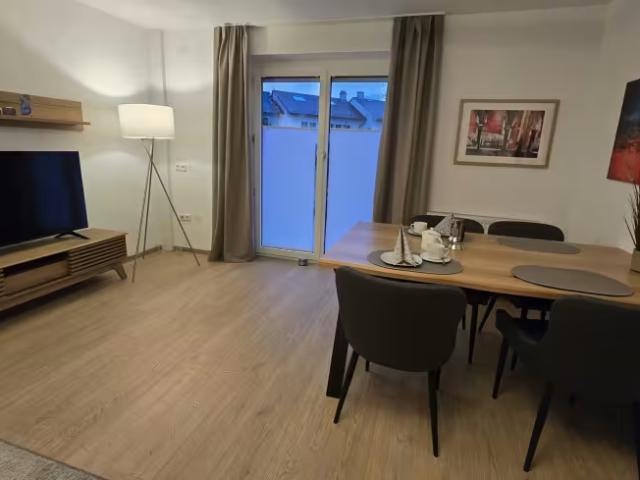 Zu Vermieten 1 Schlafzimmer Haus Salzburg Salzburg DLS97137893