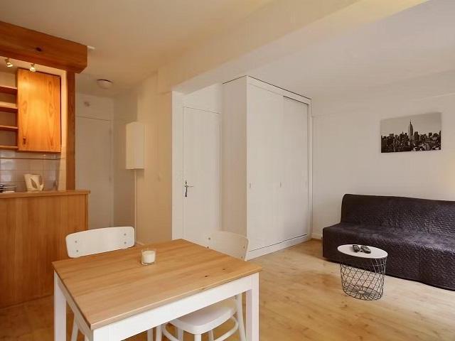 Zu Vermieten 1 Schlafzimmer Wohnung 15 AUT DS97331234