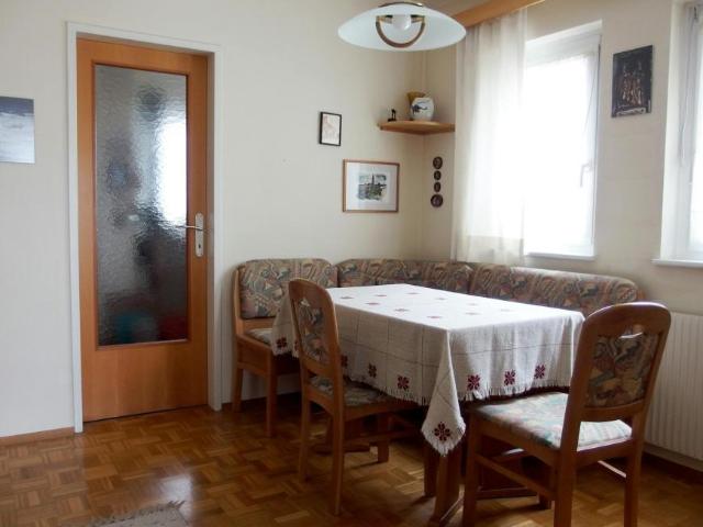 Zu Vermieten 1 Schlafzimmer Wohnung Großdombra Großdombra DLS103799564