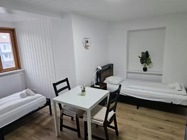 Zu Vermieten 1 Schlafzimmer Wohnung Horn Horn DLS97633504