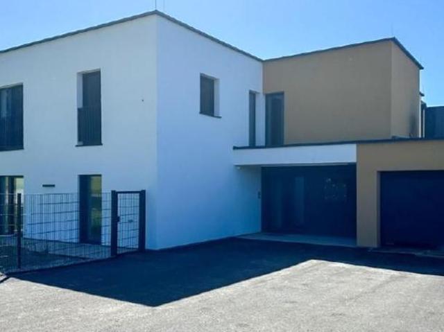 Zu Vermieten 2 Schlafzimmer Wohnung Tirol Tirol DS105169433