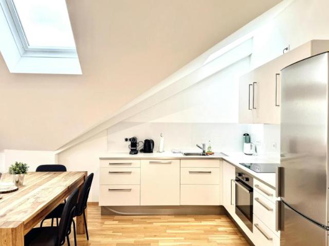 Zu Vermieten 2 Schlafzimmer Wohnung Vienna Vienna DS102247530