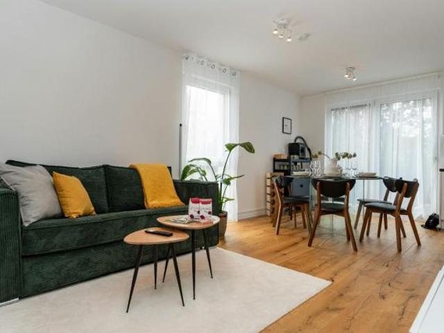 Zu Vermieten 2 Schlafzimmer Wohnung Vienna Vienna DS86113506