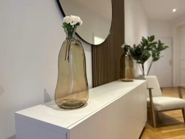 Zu Vermieten 2 Schlafzimmer Wohnung Vienna Vienna DS98468542