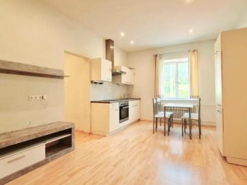Zu Vermieten 2 Schlafzimmer Wohnung Weißenstein Österreich DS103325482