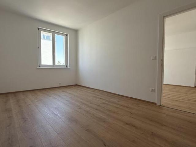 Zu Vermieten 2 Schlafzimmer Wohnung Eisenstadt AUT DLS103843931