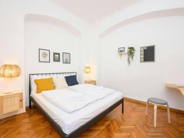 Zu Vermieten 2 Schlafzimmer Wohnung Mödling Mödling DS103655362
