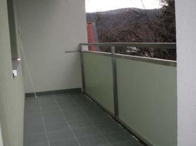Zu Vermieten 2 Schlafzimmer Wohnung Neunkirchen AUT DLS101954735