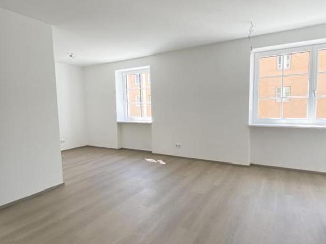 Zu Vermieten 2 Schlafzimmer Wohnung Salzburg Salzburg DS104683825