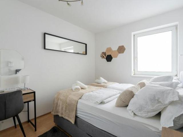 Zu Vermieten 2 Schlafzimmer Wohnung Steyr Steyr DLS87337550