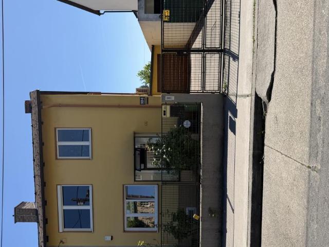 Zu Vermieten 4 Schlafzimmer Haus Vienna AUT DLS104108848