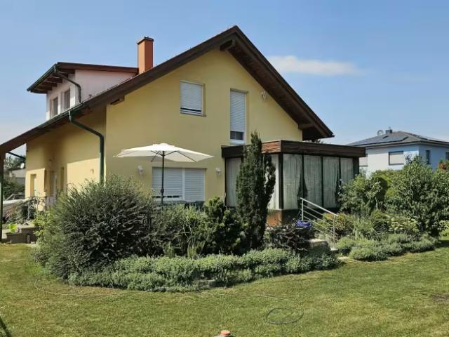 Zu Vermieten 4 Schlafzimmer Haus Matzendorf Matzendorf DLS96199817