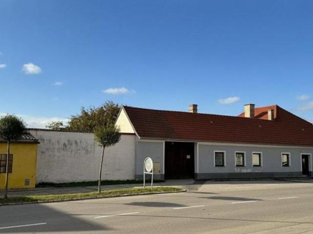 Zu Vermieten 4 Schlafzimmer Haus Niederösterreich Niederösterreich DS104005244
